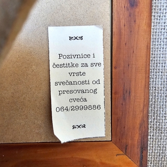 Antique Bosnian Pressed Flowers, Signed, Original Glass and Wood Frame - Picture 6 of 16